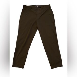 Banana Republic Men's Standard Tapered Green Pants
